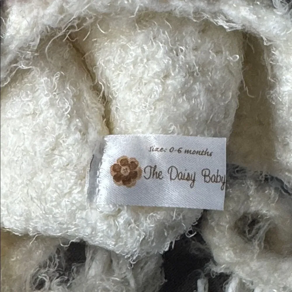 Daisy Baby Girls Infant Unicorn Beanie Hat White with Flowers 0-6 month NWT
